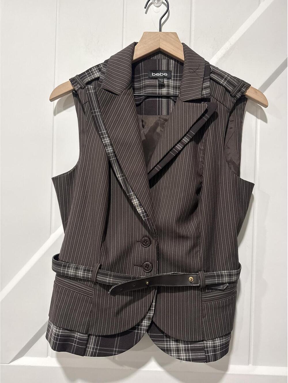 Vintage Y2K bebe Sleeveless Pinstripe Blazer Vest with Belt Size L